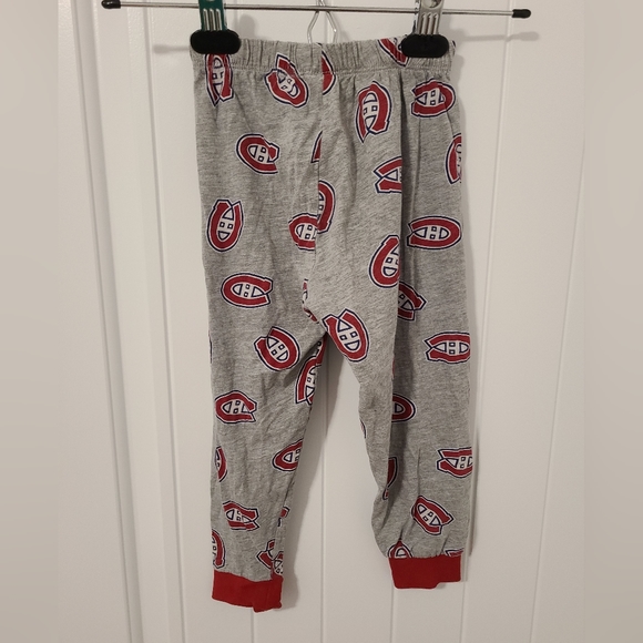 🌟5/$25 Montreal Canadians Pajama Bottoms Size 4T - Picture 3 of 4